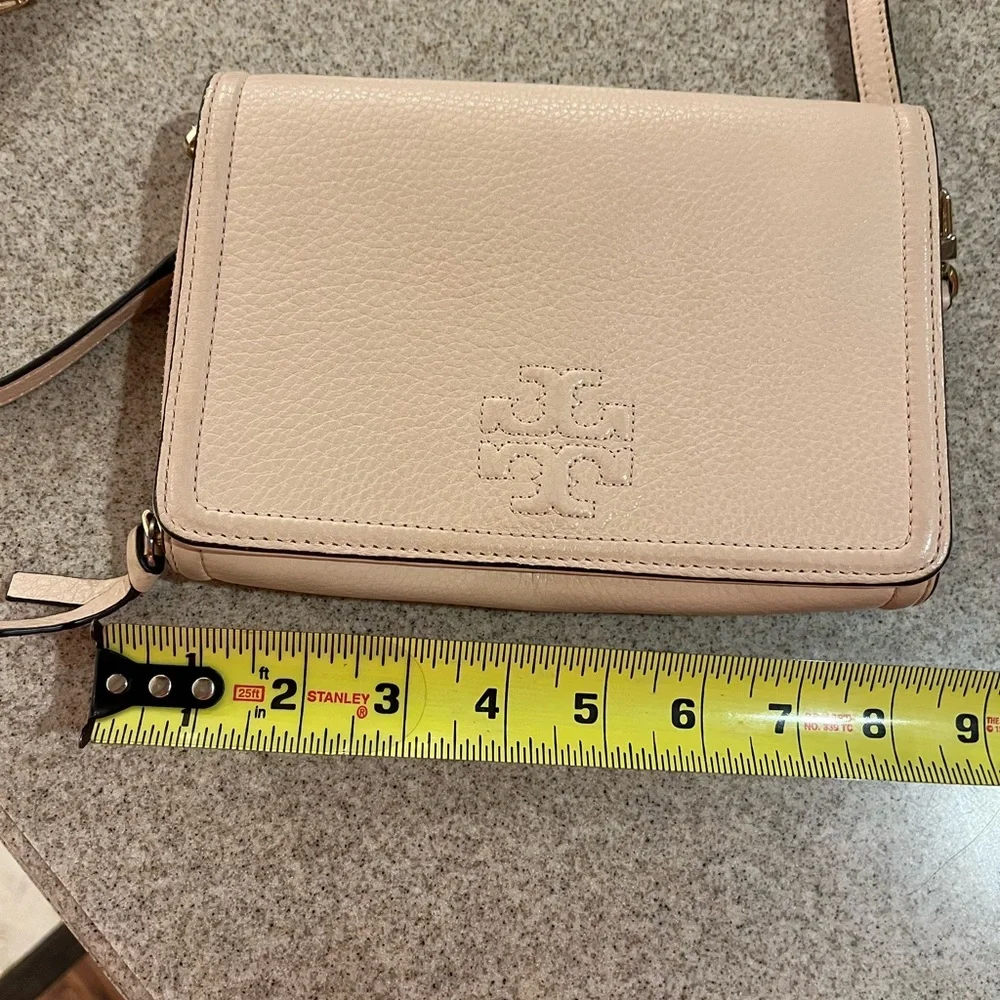 Tory Burch Pink Leather Crossbody Bag/Wallet - Picture 9 of 10